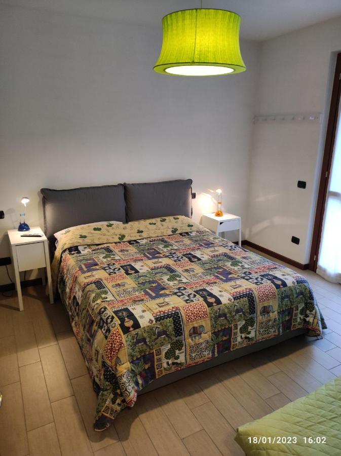 Casa Vacanze Da Riki Appartamento 1 Peschiera del Garda Kültér fotó