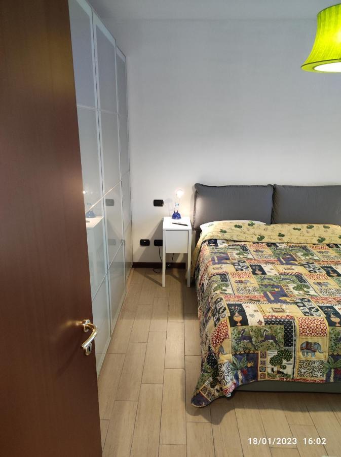 Casa Vacanze Da Riki Appartamento 1 Peschiera del Garda Kültér fotó