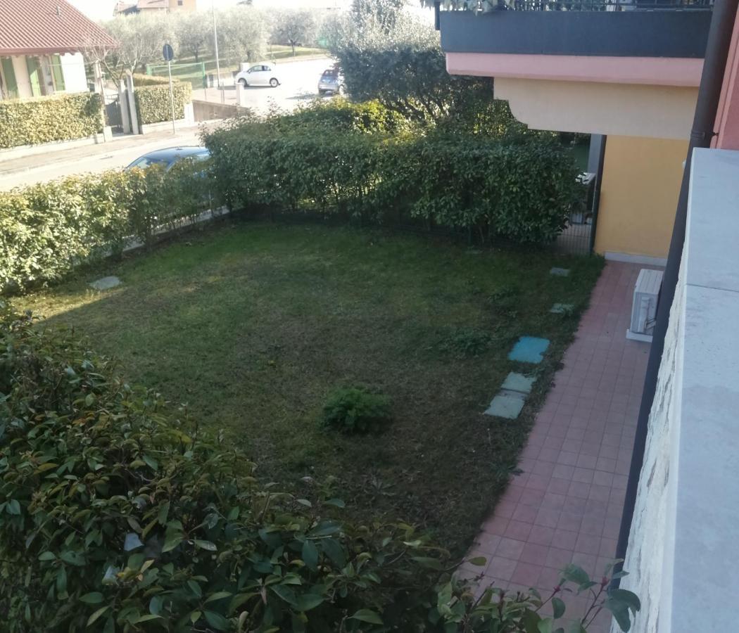 Casa Vacanze Da Riki Appartamento 1 Peschiera del Garda Kültér fotó