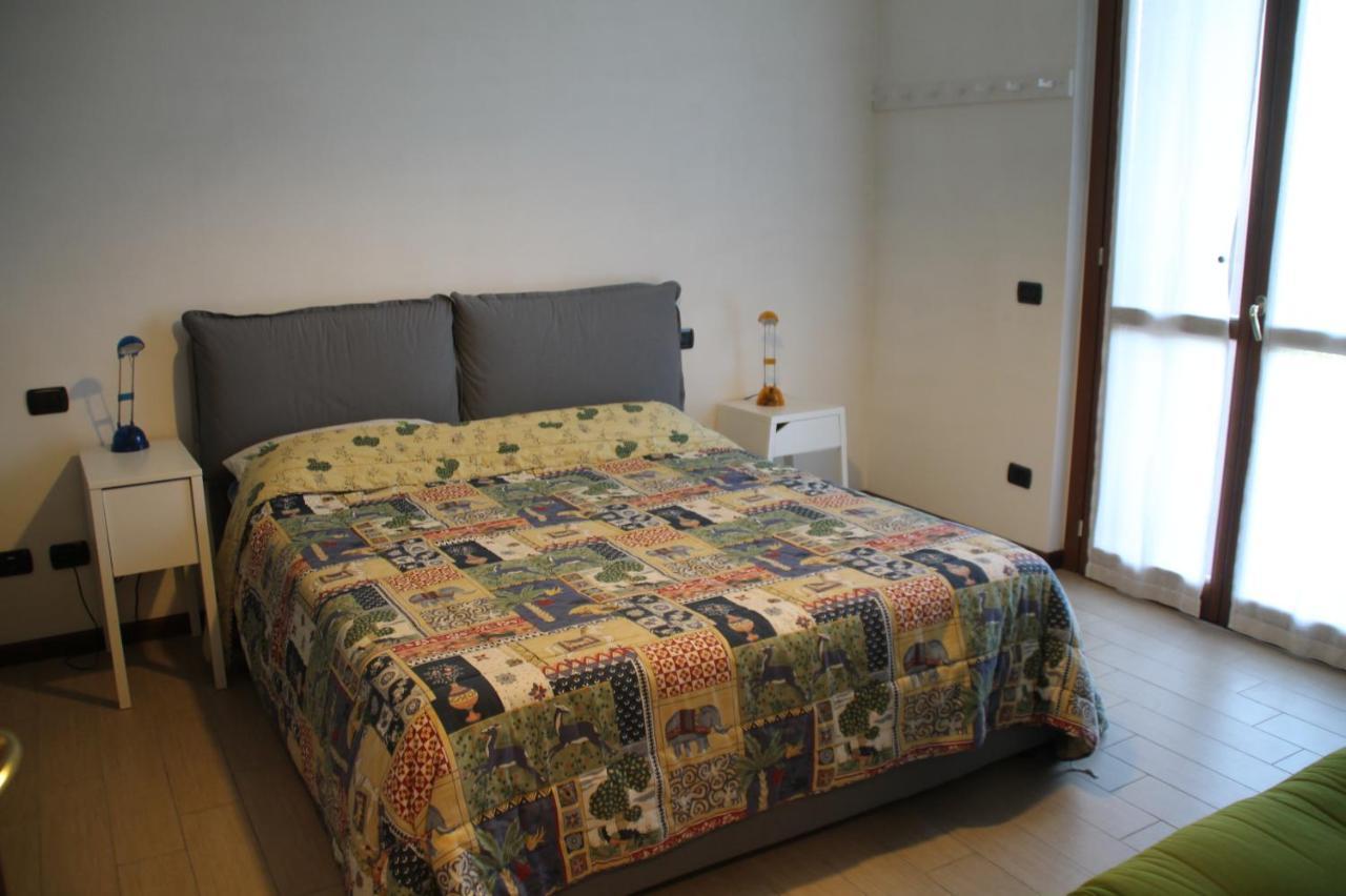 Casa Vacanze Da Riki Appartamento 1 Peschiera del Garda Kültér fotó